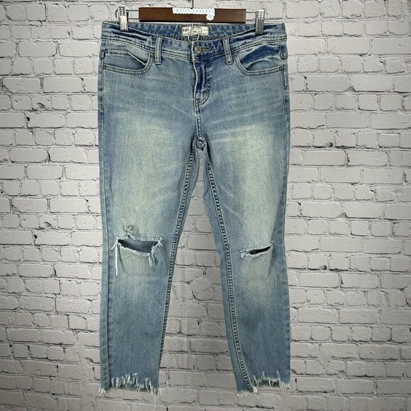 Free People Light Blue Distressed Mid Rise Denim Jeans Size 28 (29X25) - Picture 1 of 7
